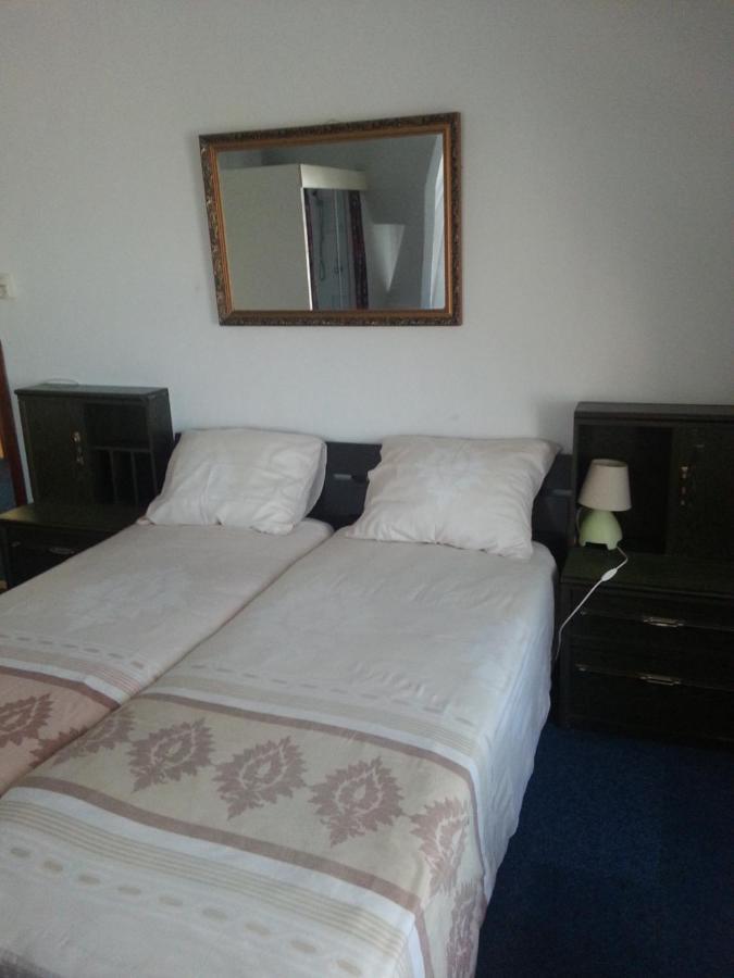 All-In Hotel 's-Hertogenbosch  Εξωτερικό φωτογραφία